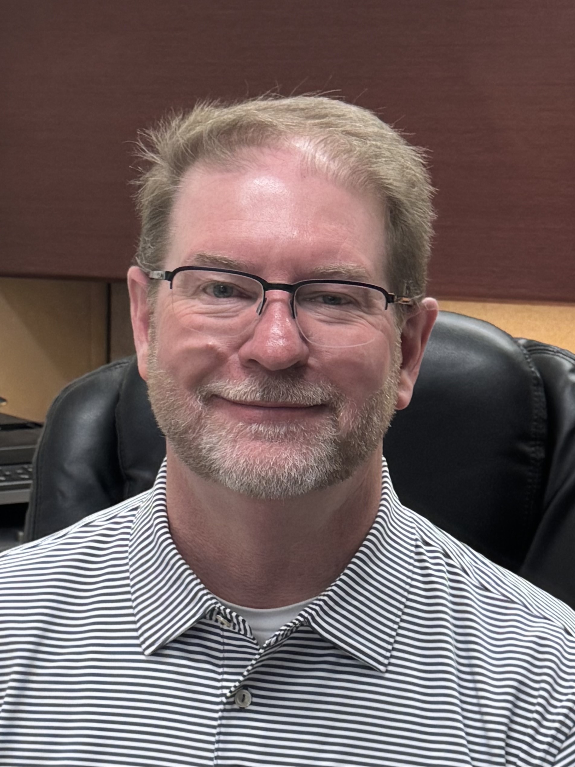 Finance Manager Brian Swink in Finance Department at Robinson Brothers Ford